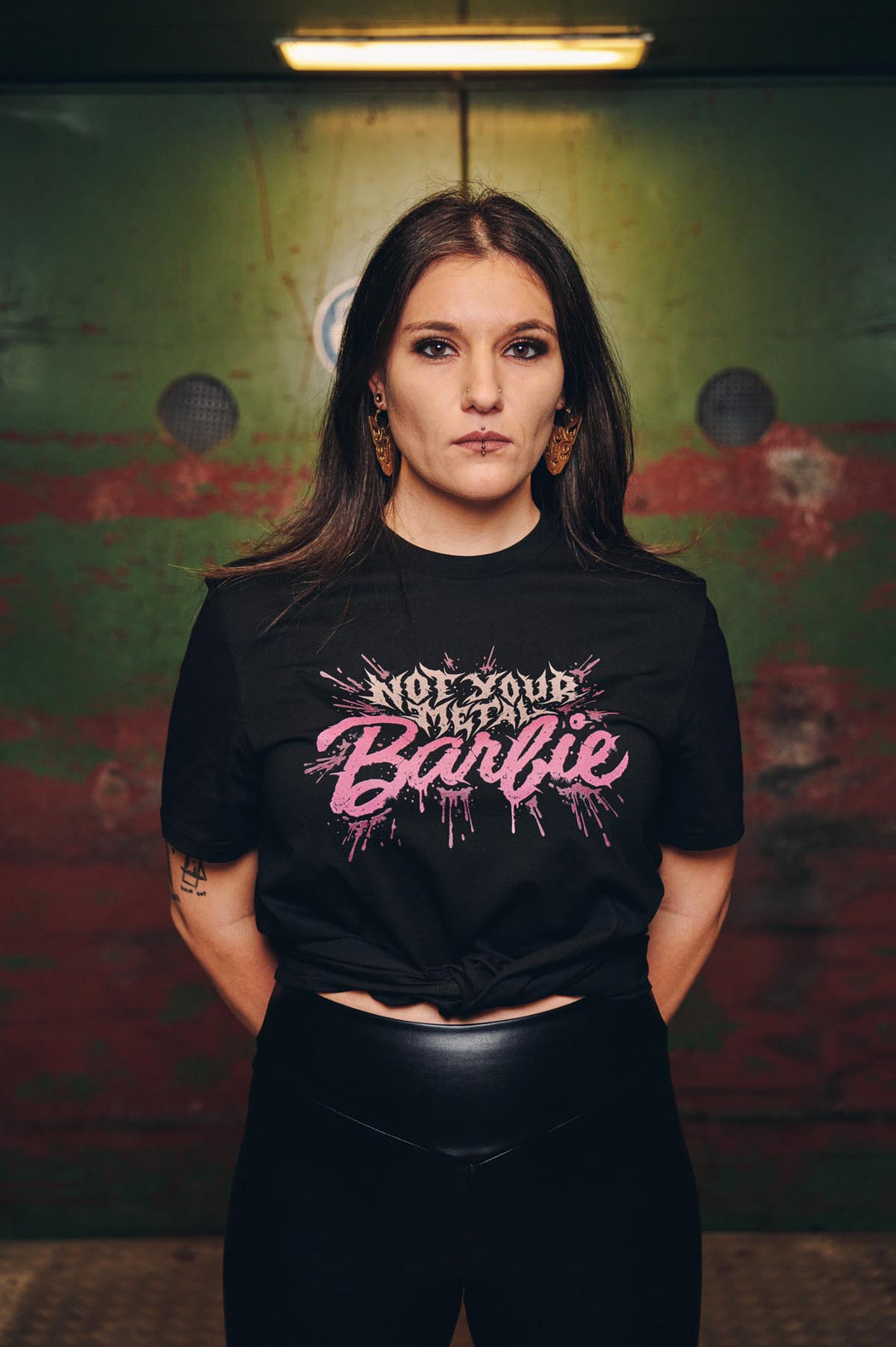 T-Shirt „Not Your Metal Barbie" (Bio-Baumwolle)