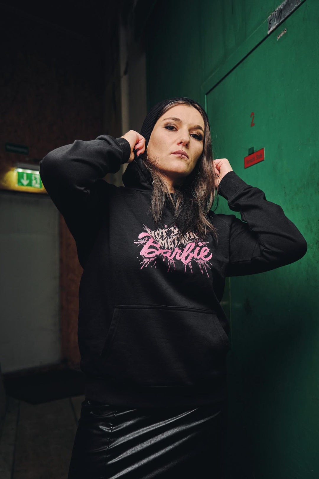 Hoodie "Not Your Metal Barbie" (organic raglan)